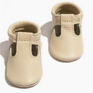 Worn once Freshly Picked T Bar birch moccasins